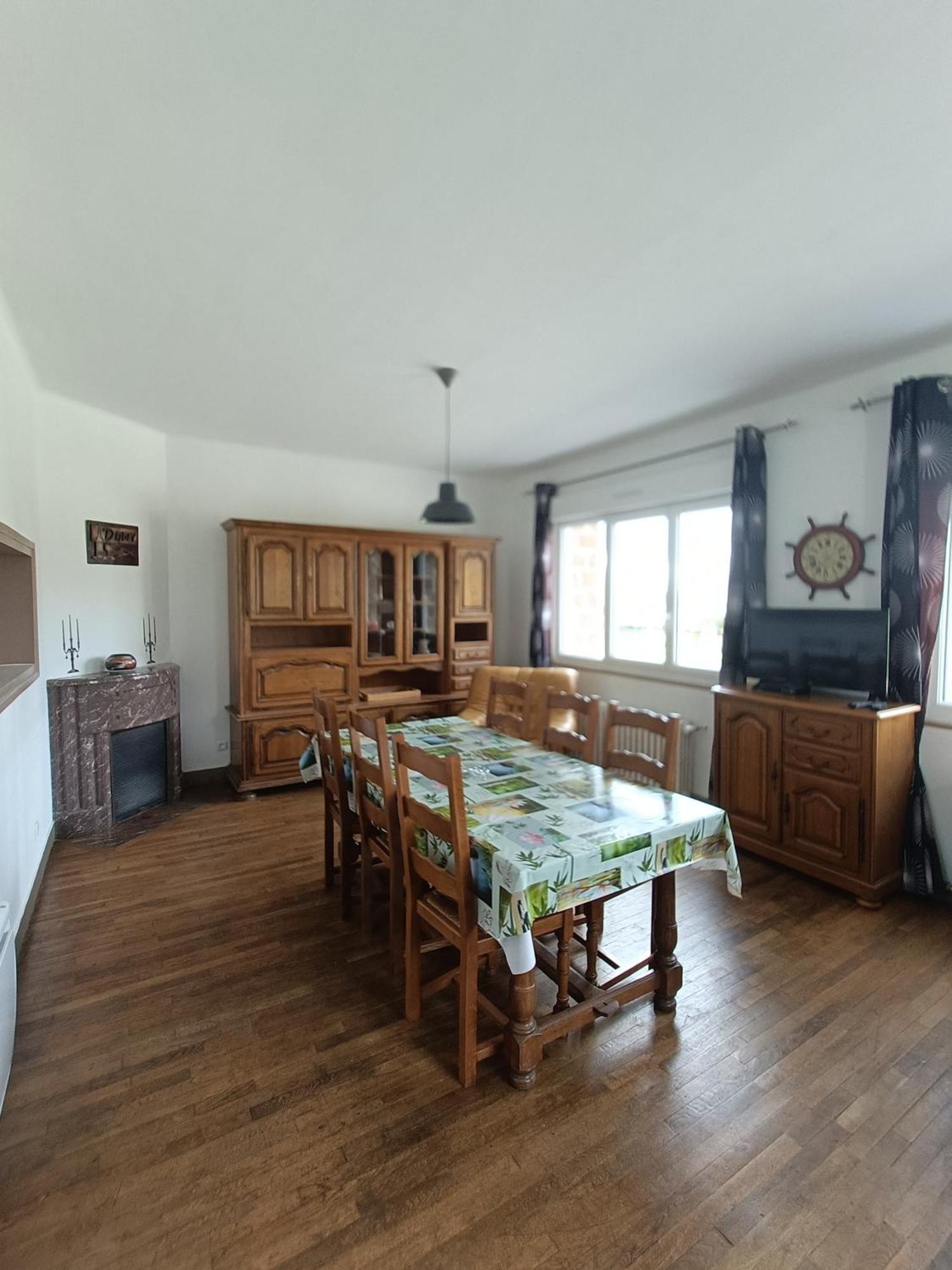 Maison Rose Cherence-le-Roussel Екстер'єр фото